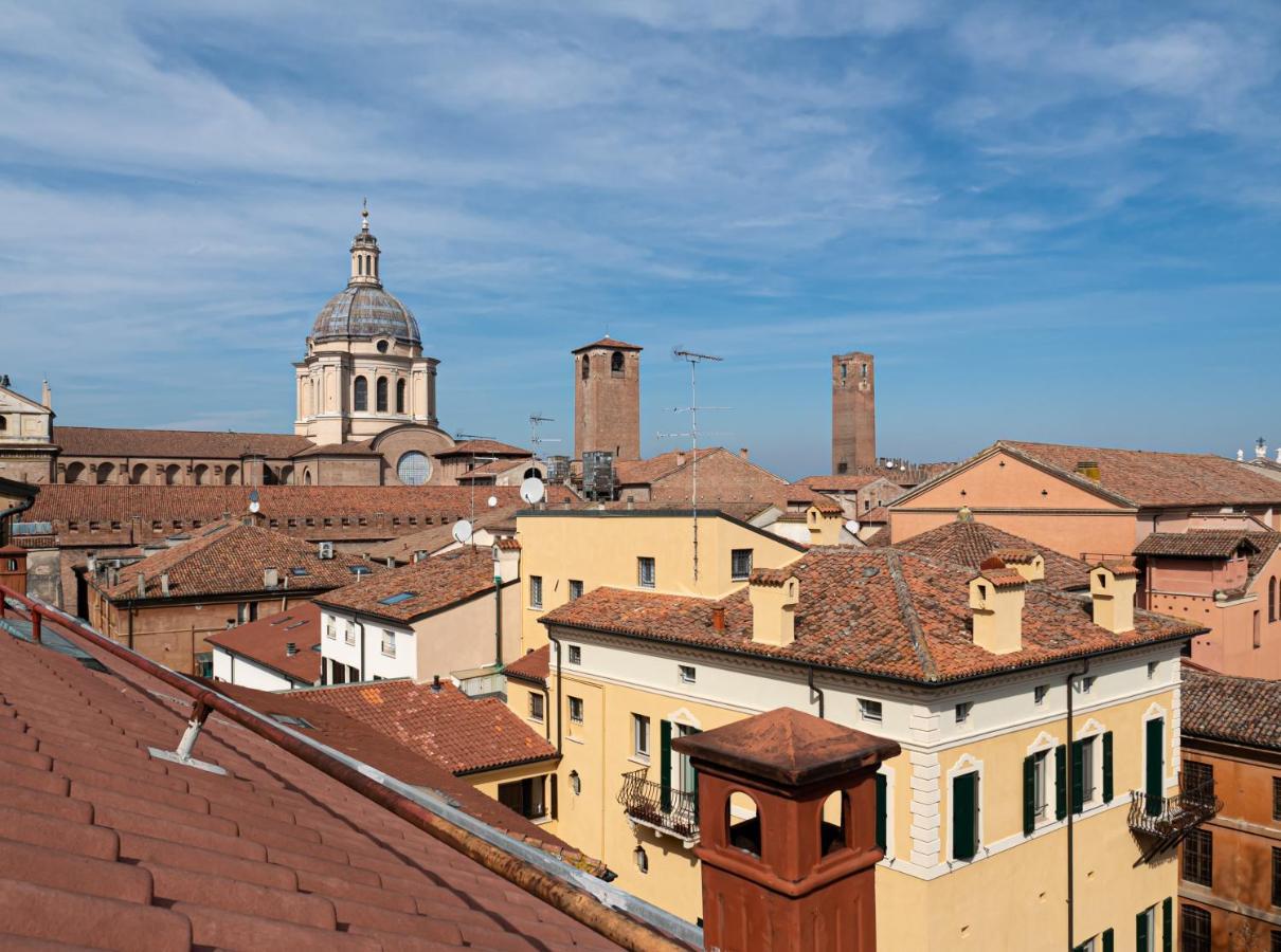 Mansarda Le Torri Apartment Mantova Exterior photo